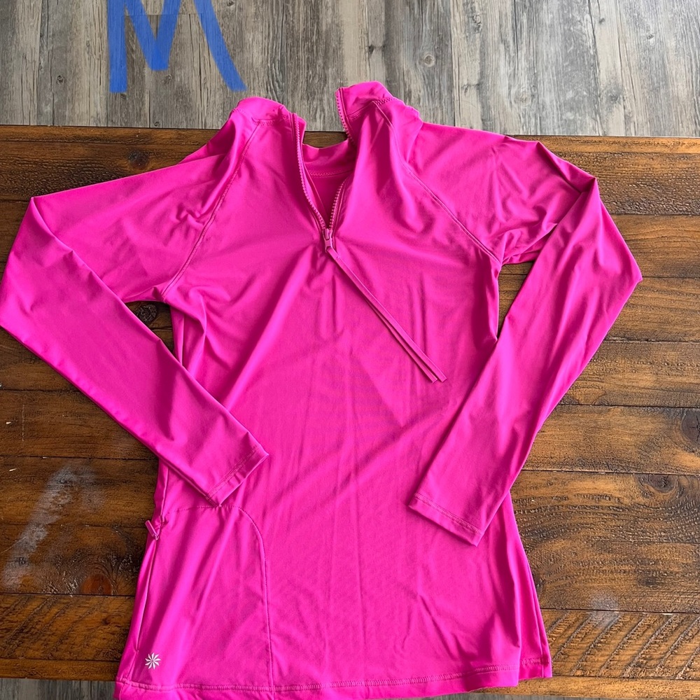 Athleta longsleeve